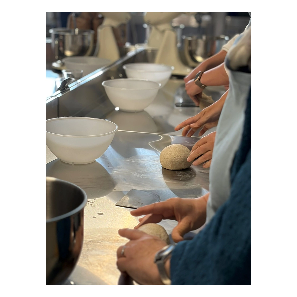 Workshop zuurdesembrood bakken